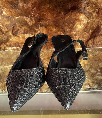 Talons Lina